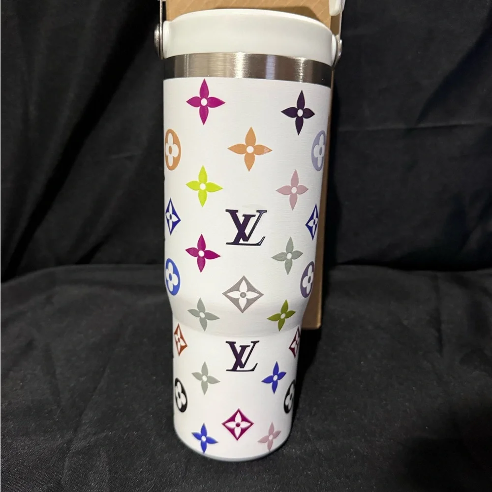 New Stanley 30oz White Tumbler with Stunning LColorfulV Pattern - Picture 5 of 9